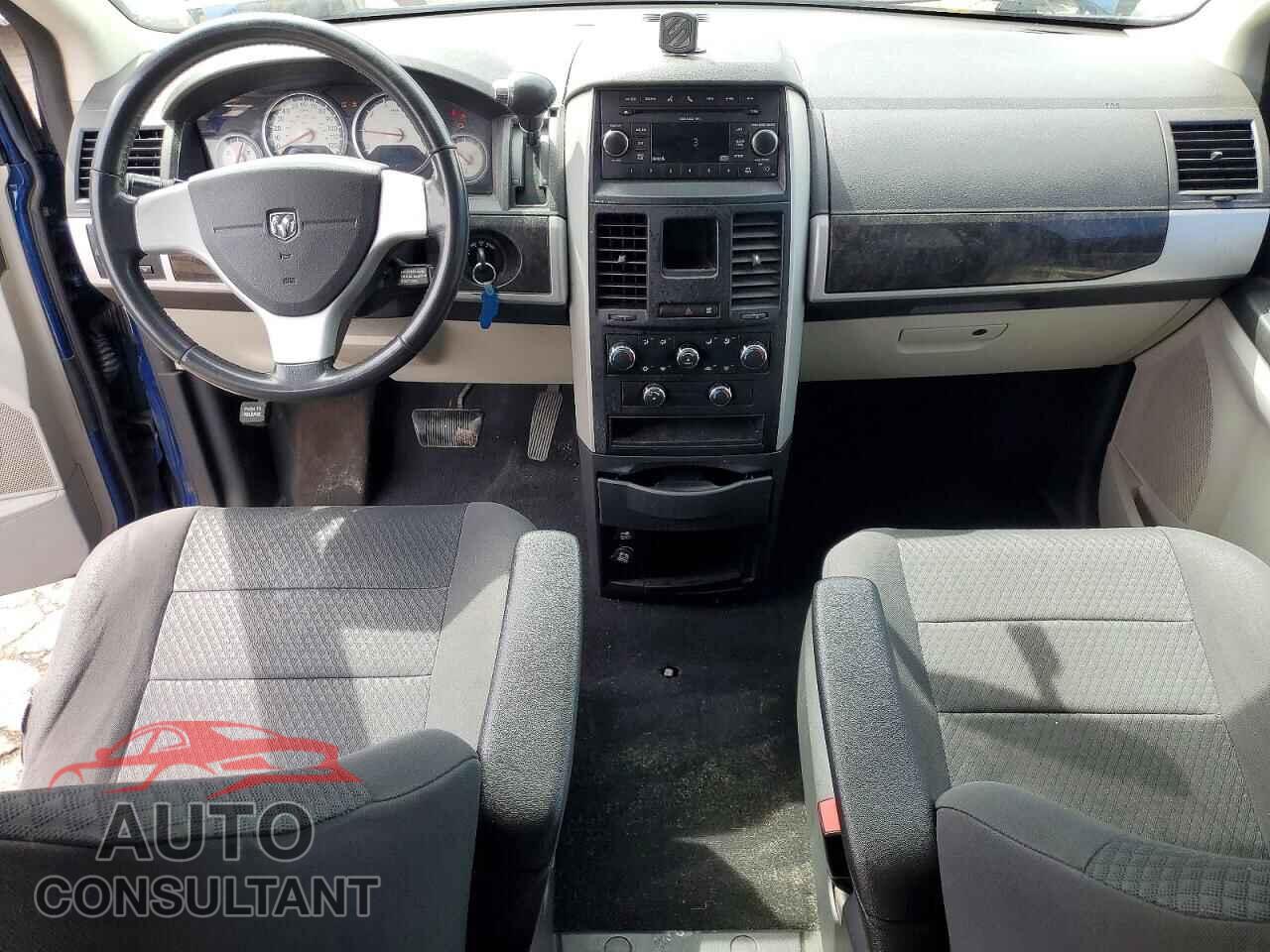 DODGE CARAVAN 2010 - 2D4RN5D14AR433615