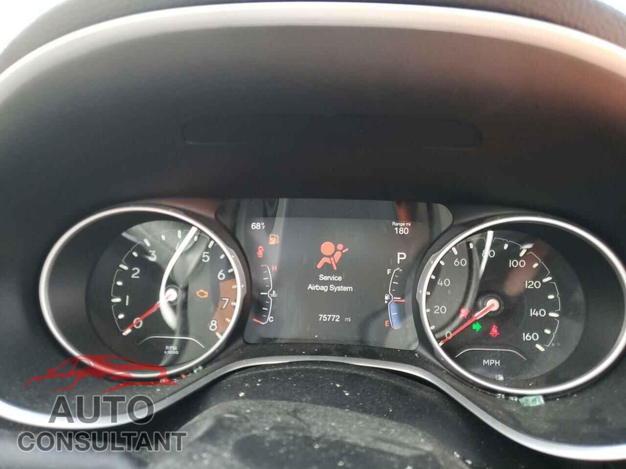 JEEP COMPASS 2018 - 3C4NJDBB8JT150225