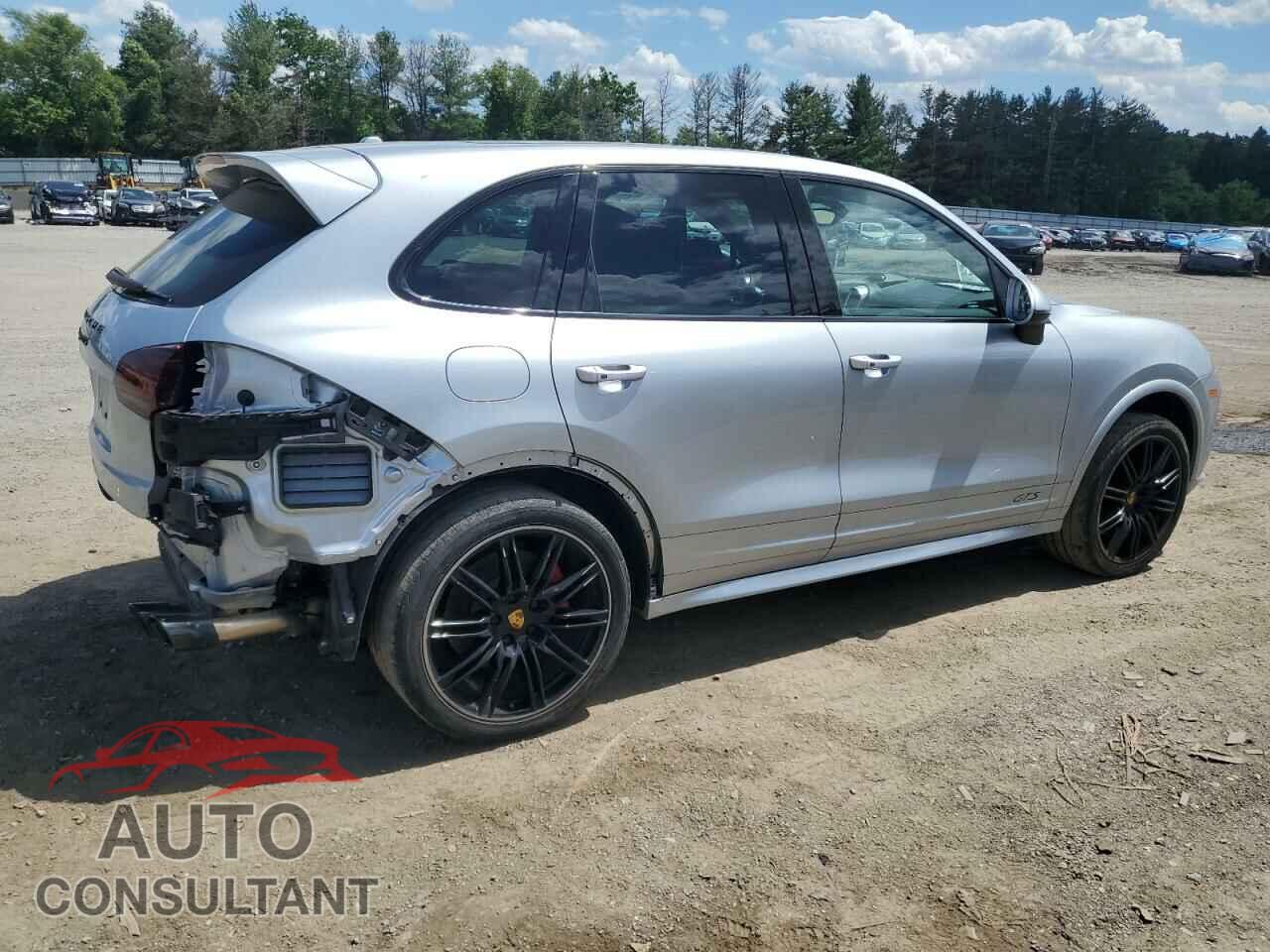PORSCHE CAYENNE 2018 - WP1AD2A22JLA80484