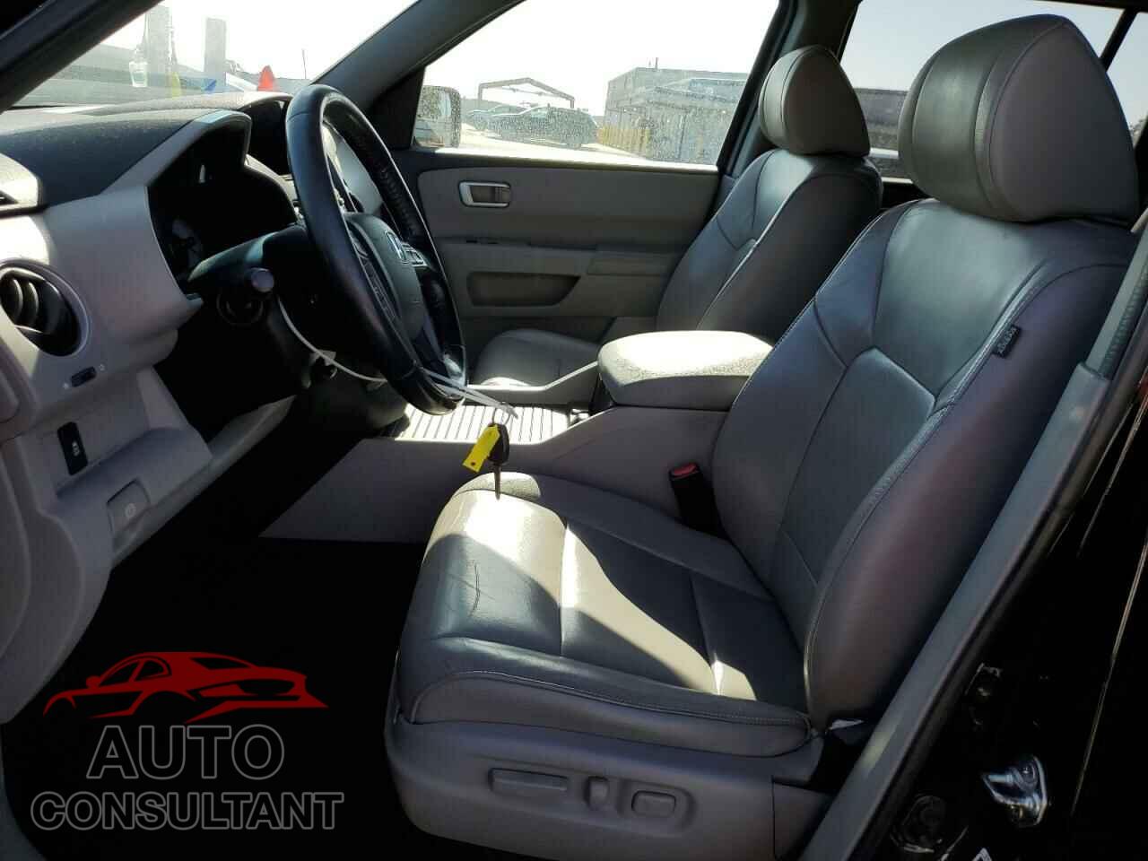 HONDA PILOT 2014 - 5FNYF4H55EB016180