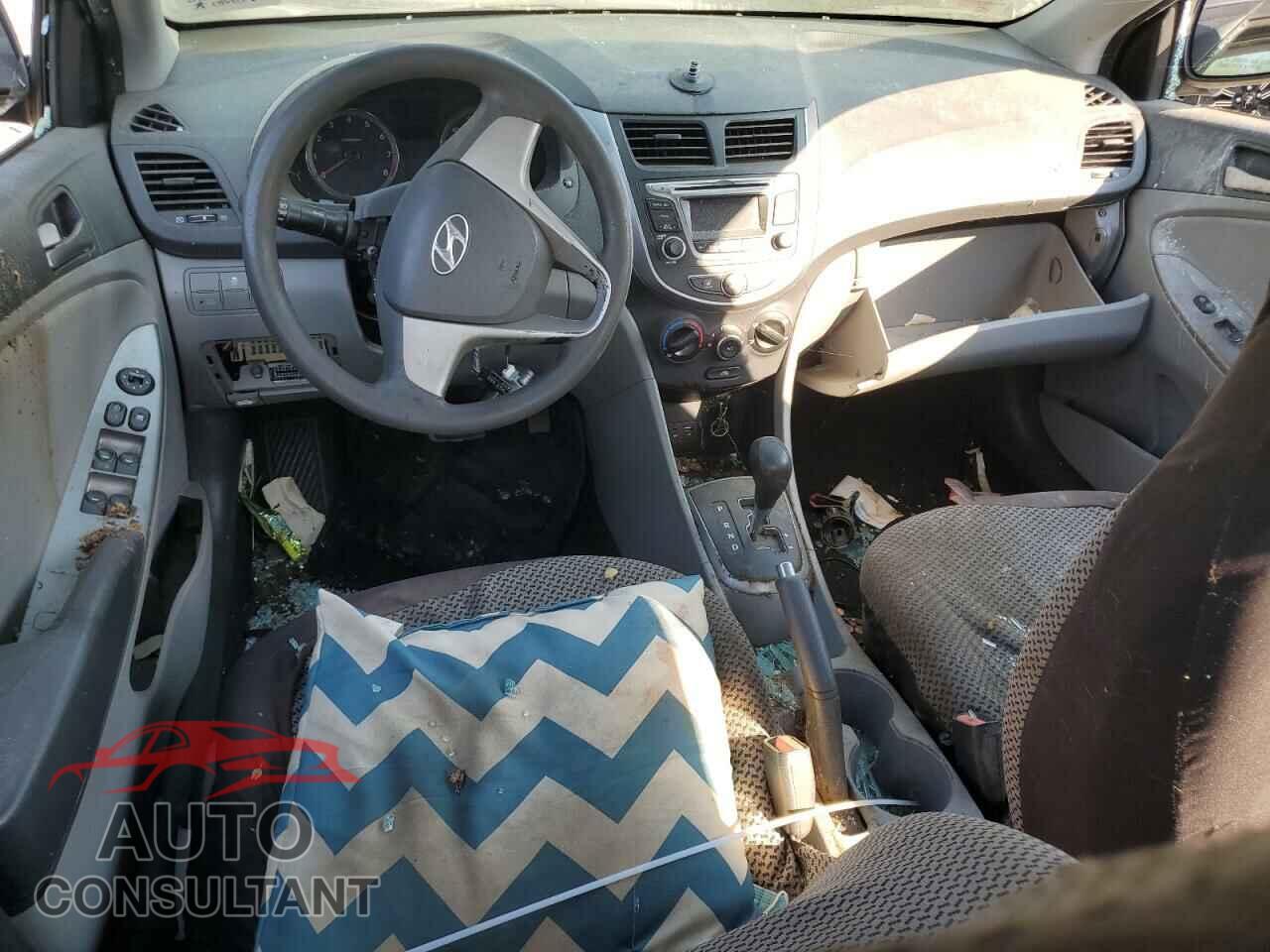 HYUNDAI ACCENT 2015 - KMHCT4AE2FU807655