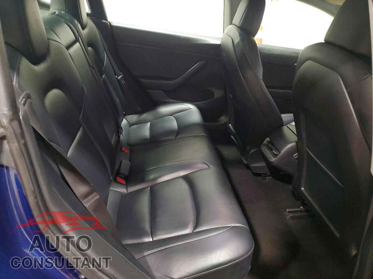TESLA MODEL 3 2022 - 5YJ3E1EA6NF368911