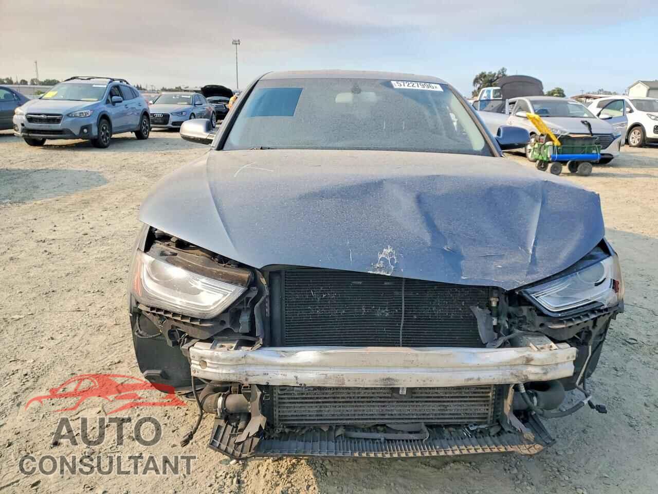 AUDI A4 2013 - WAUFFAFL9DN046545
