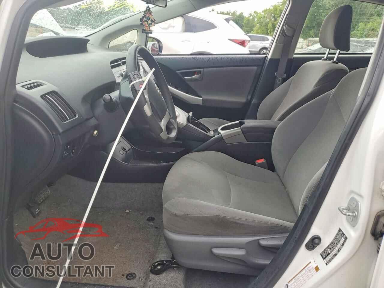 TOYOTA PRIUS 2014 - JTDKN3DU4E0367354