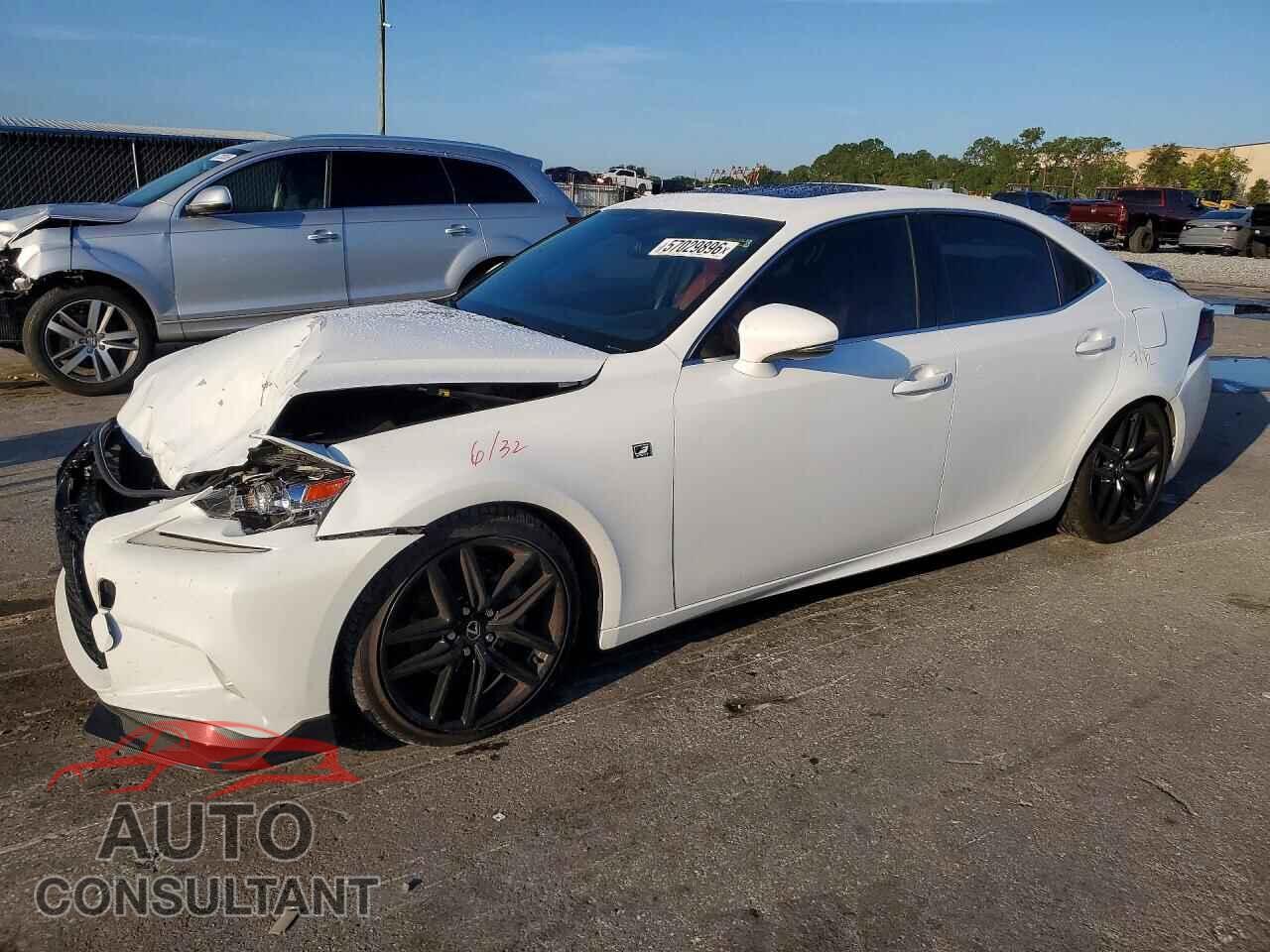 LEXUS IS 2015 - JTHBF1D20F5060217