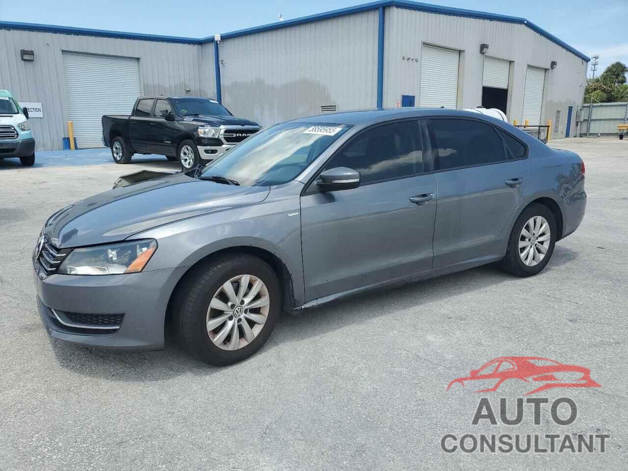 VOLKSWAGEN PASSAT 2015 - 1VWAT7A37FC098381
