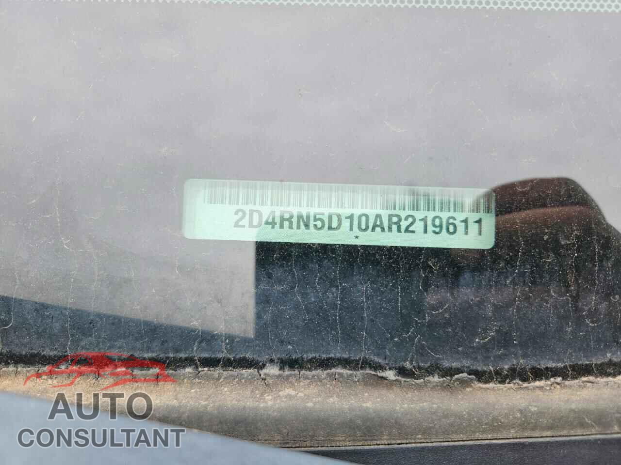 DODGE CARAVAN 2010 - 2D4RN5D10AR219611