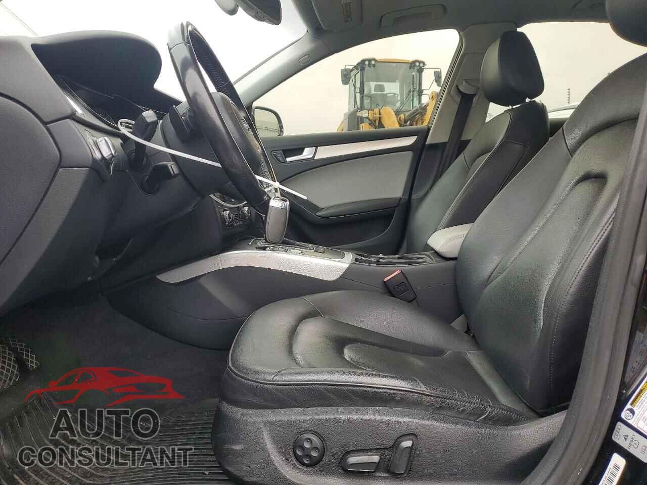 AUDI A4 2013 - WAUEFAFL4DN016204