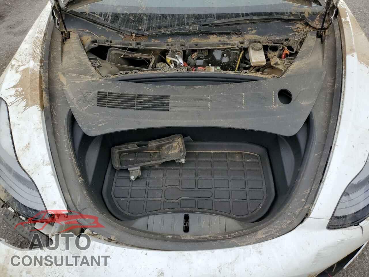TESLA MODEL 3 2023 - 5YJ3E1EA2PF583513