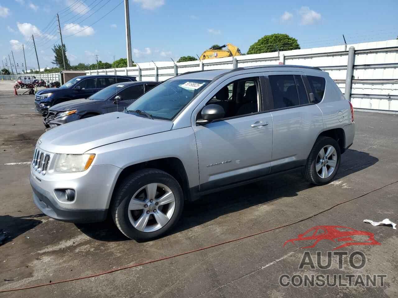 JEEP COMPASS 2011 - 1J4NF1FB5BD258569