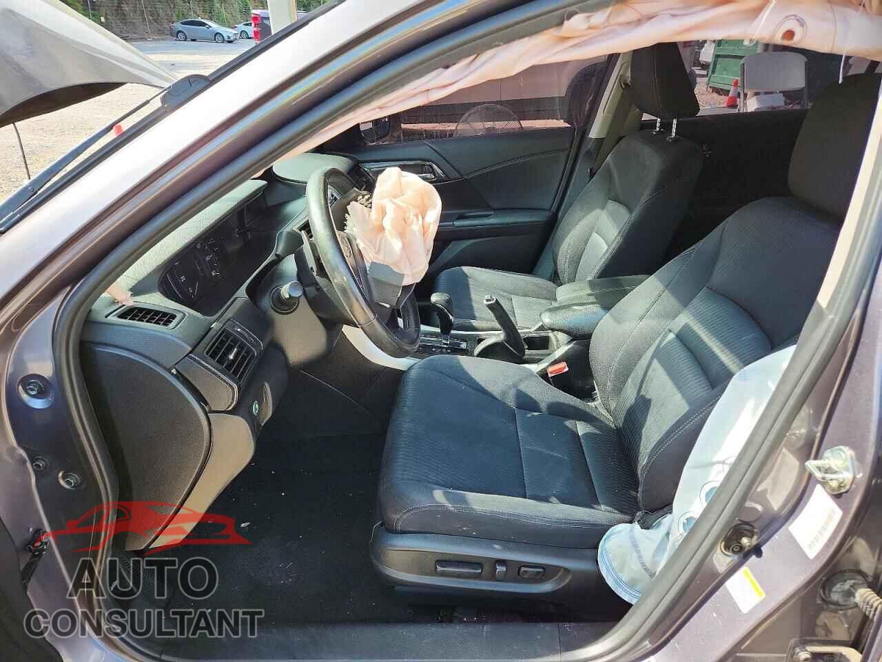 HONDA ACCORD 2015 - 1HGCR2F5XFA164331