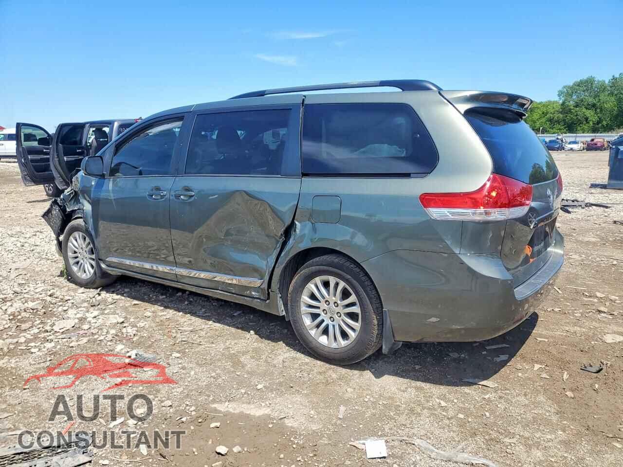 TOYOTA All Models 2011 - 5TDYK3DC7BS129632