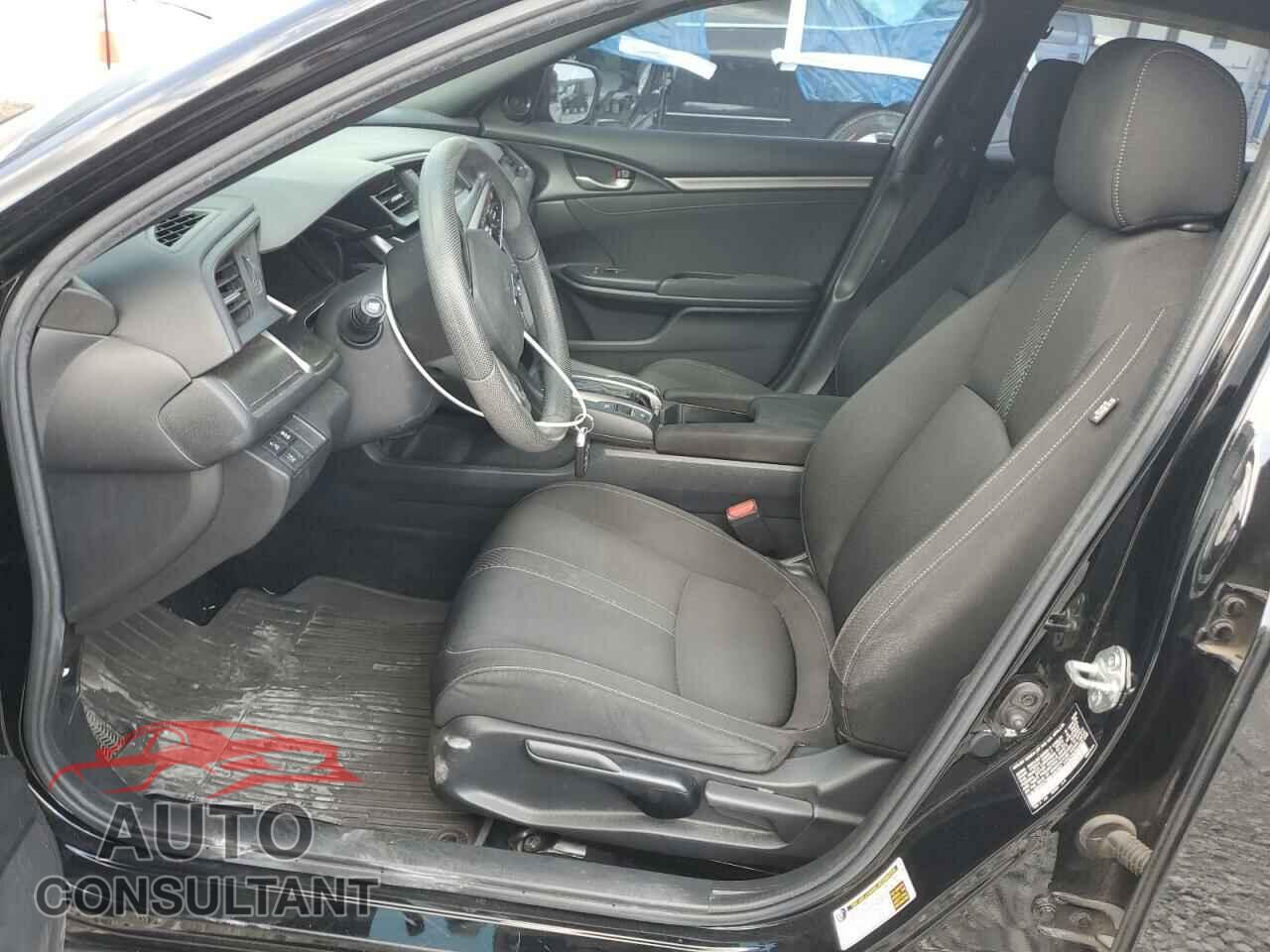 HONDA CIVIC 2019 - SHHFK7H68KU201993