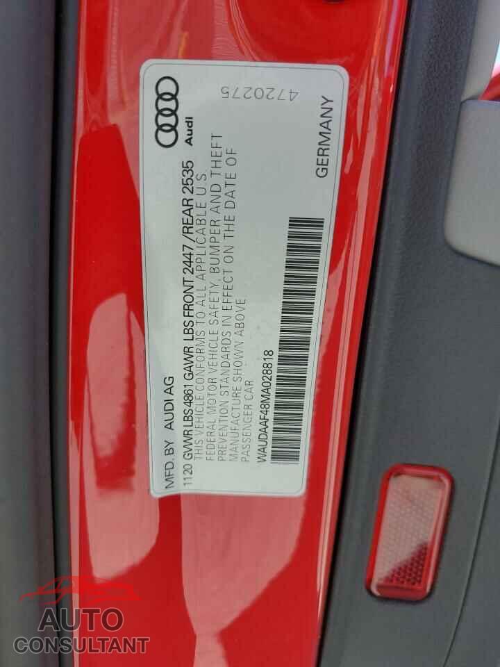 AUDI A4 2021 - WAUDAAF48MA028818