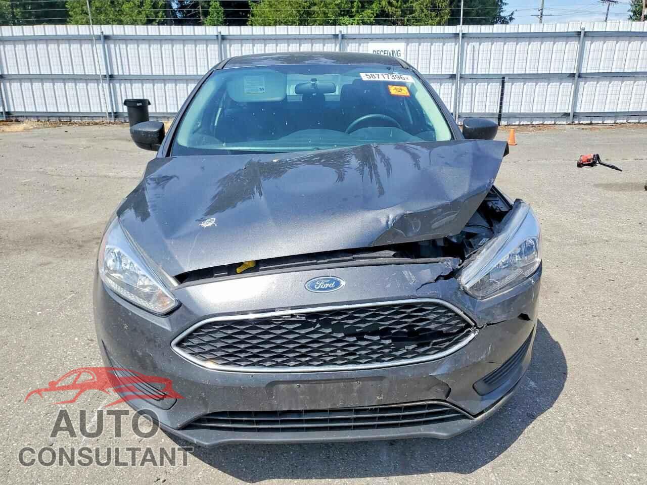 FORD FOCUS 2017 - 1FADP3E27HL325558