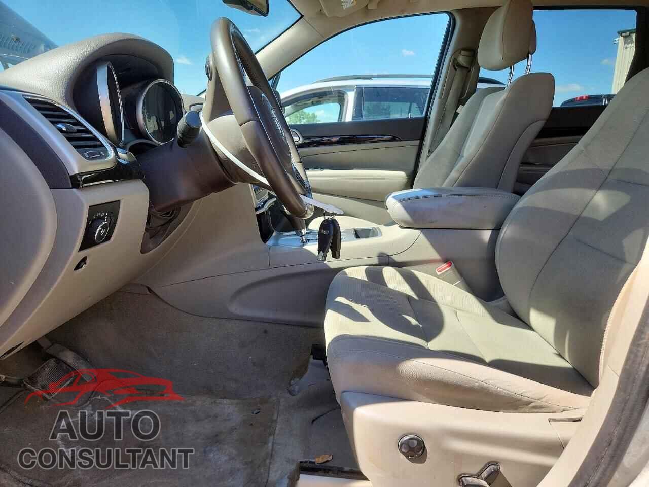 JEEP CHEROKEE 2013 - 1C4RJFAG2DC520188