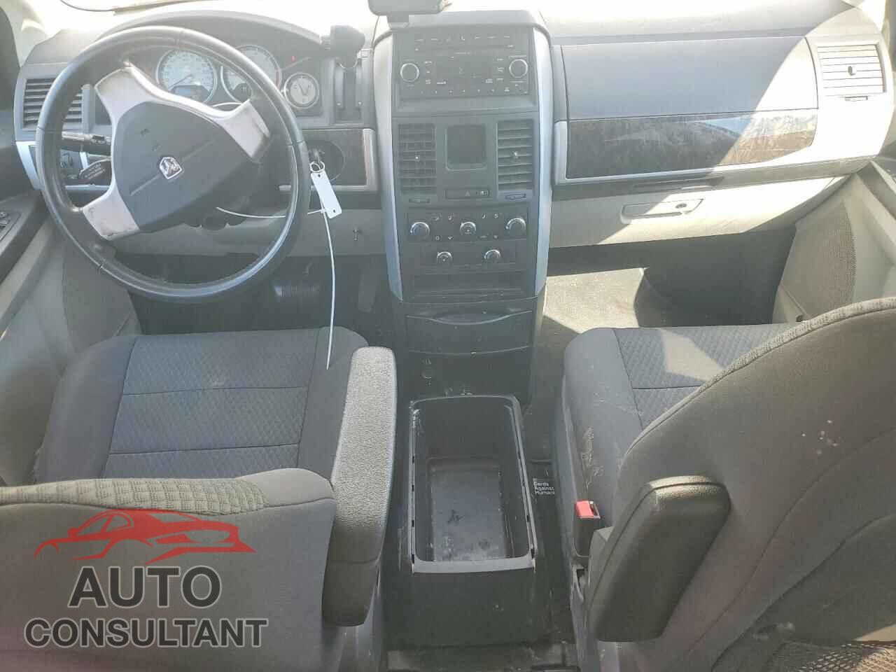 DODGE CARAVAN 2010 - 2D4RN5D18AR433181