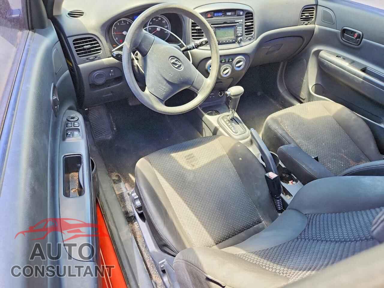 HYUNDAI ACCENT 2011 - KMHCM3AC0BU192572