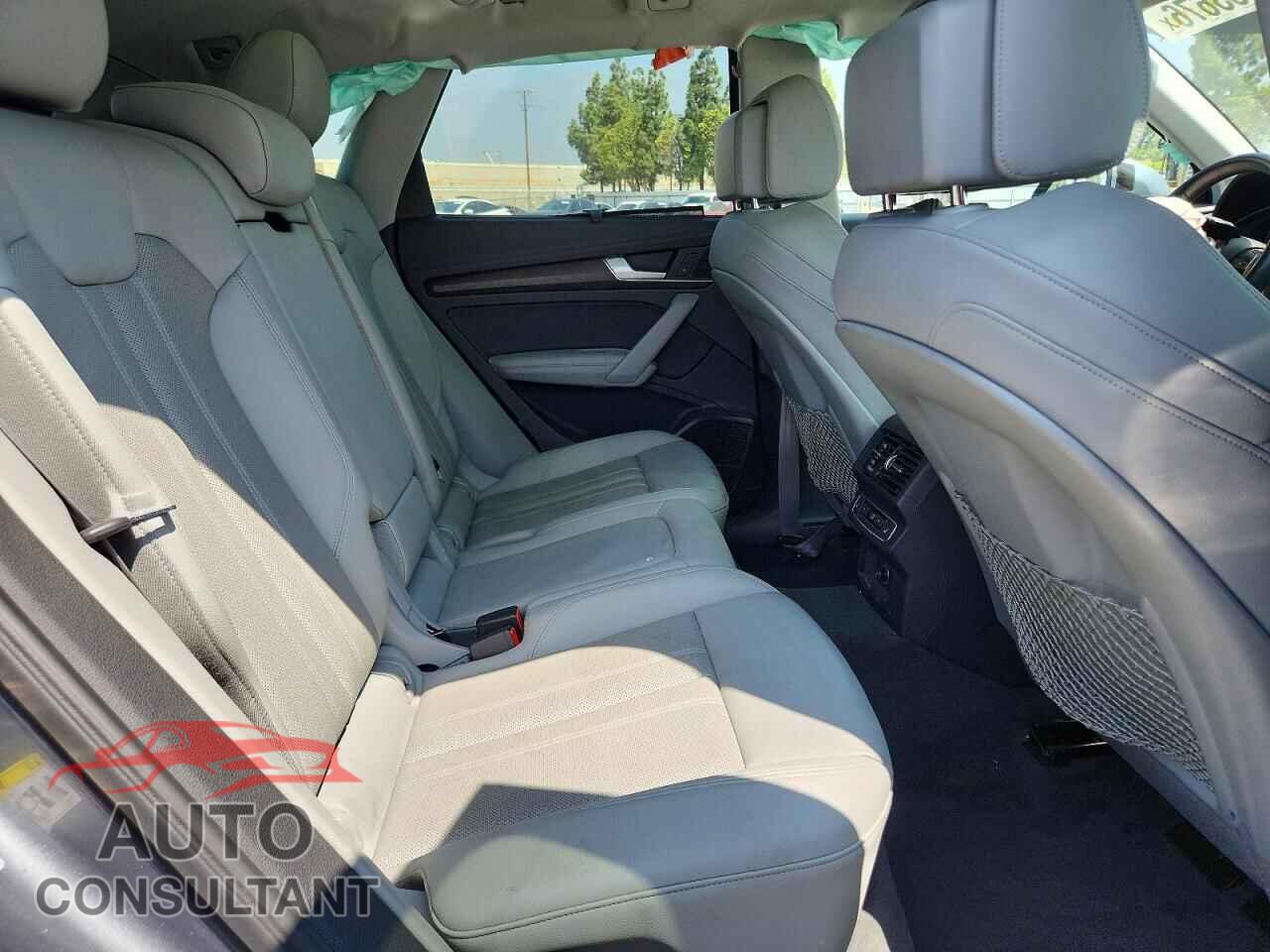 AUDI Q5 2018 - WA1CNAFY5J2018043