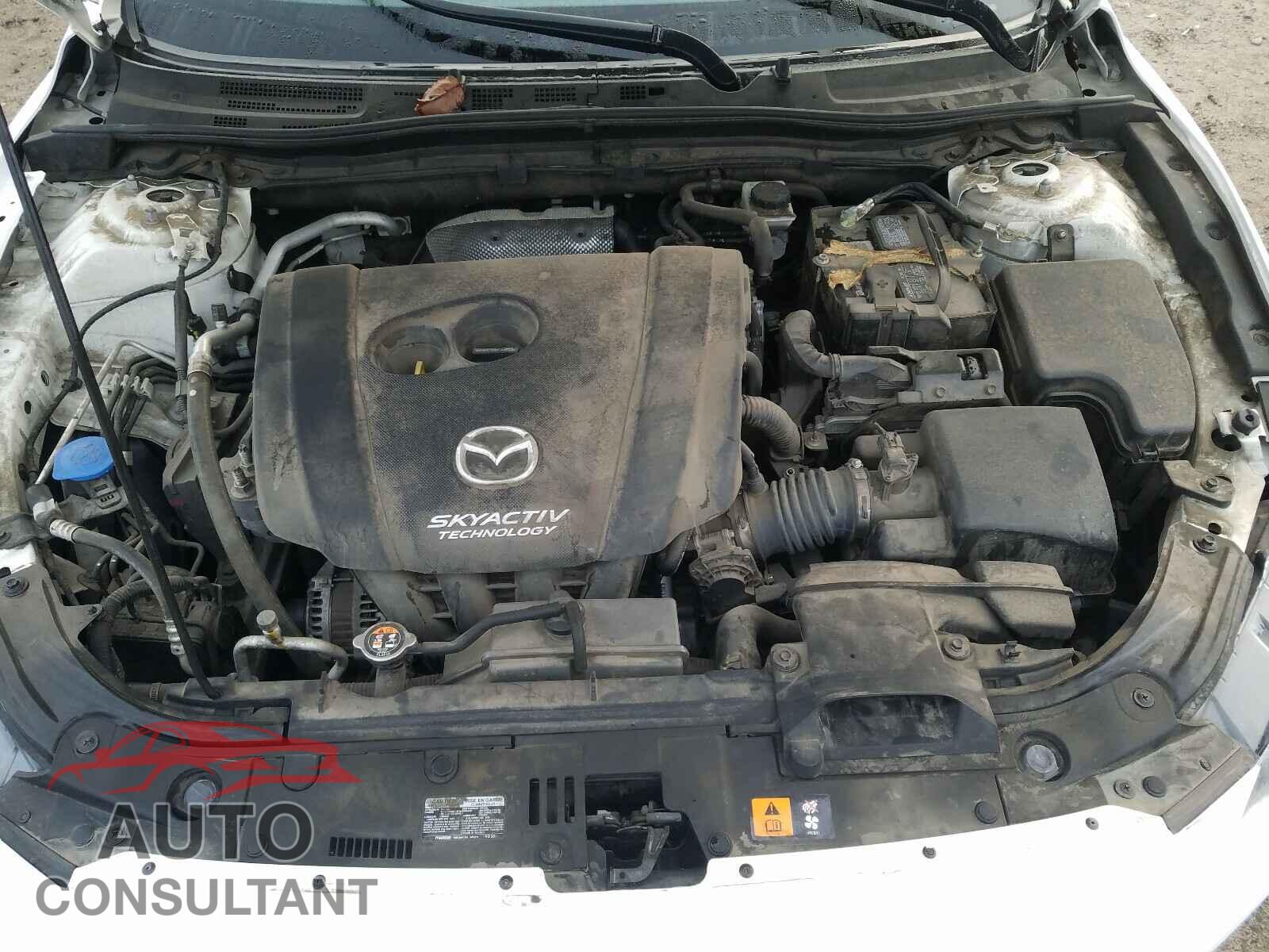 MAZDA 3 2017 - 3MZBN1U73HM106200