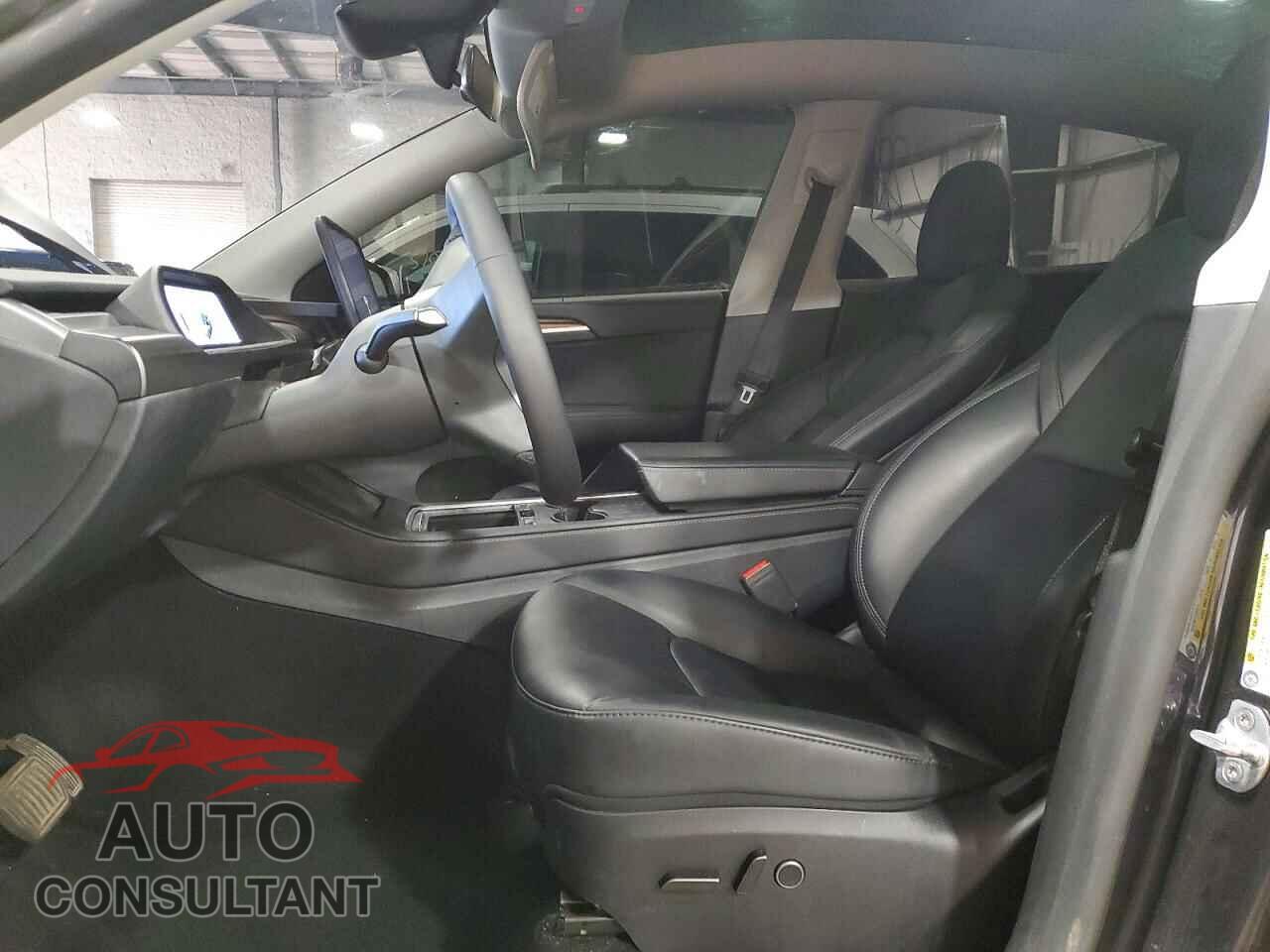TESLA MODEL Y 2024 - 7SAYGDEE2RF164989