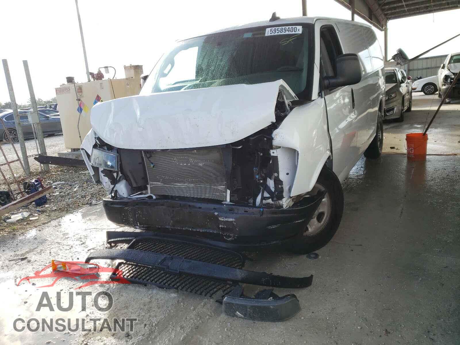 CHEVROLET EXPRESS 2019 - 1GCWGAFP8K1317618