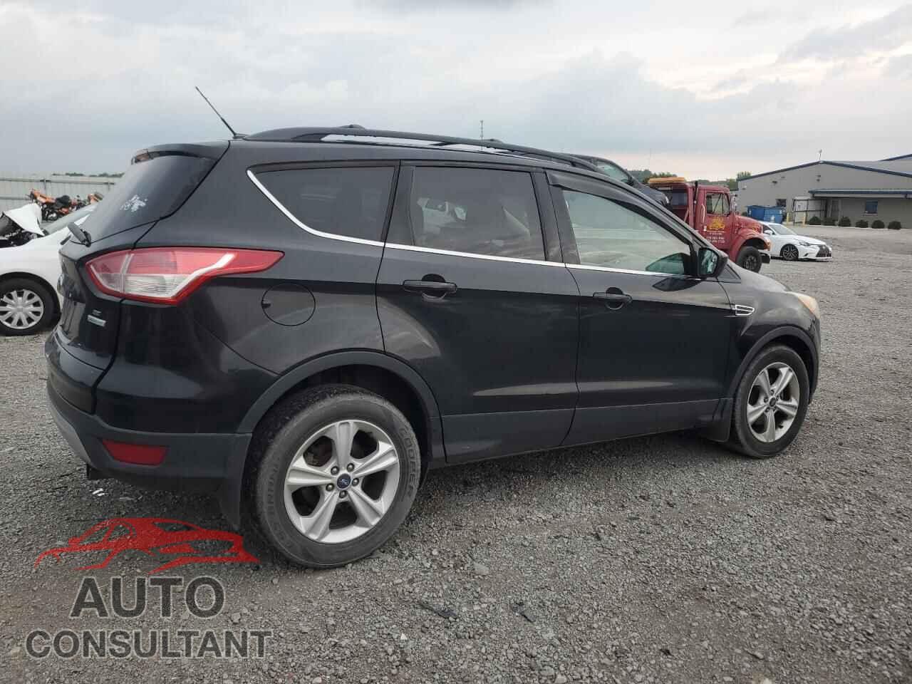 FORD ESCAPE 2013 - 1FMCU0GX7DUA39151
