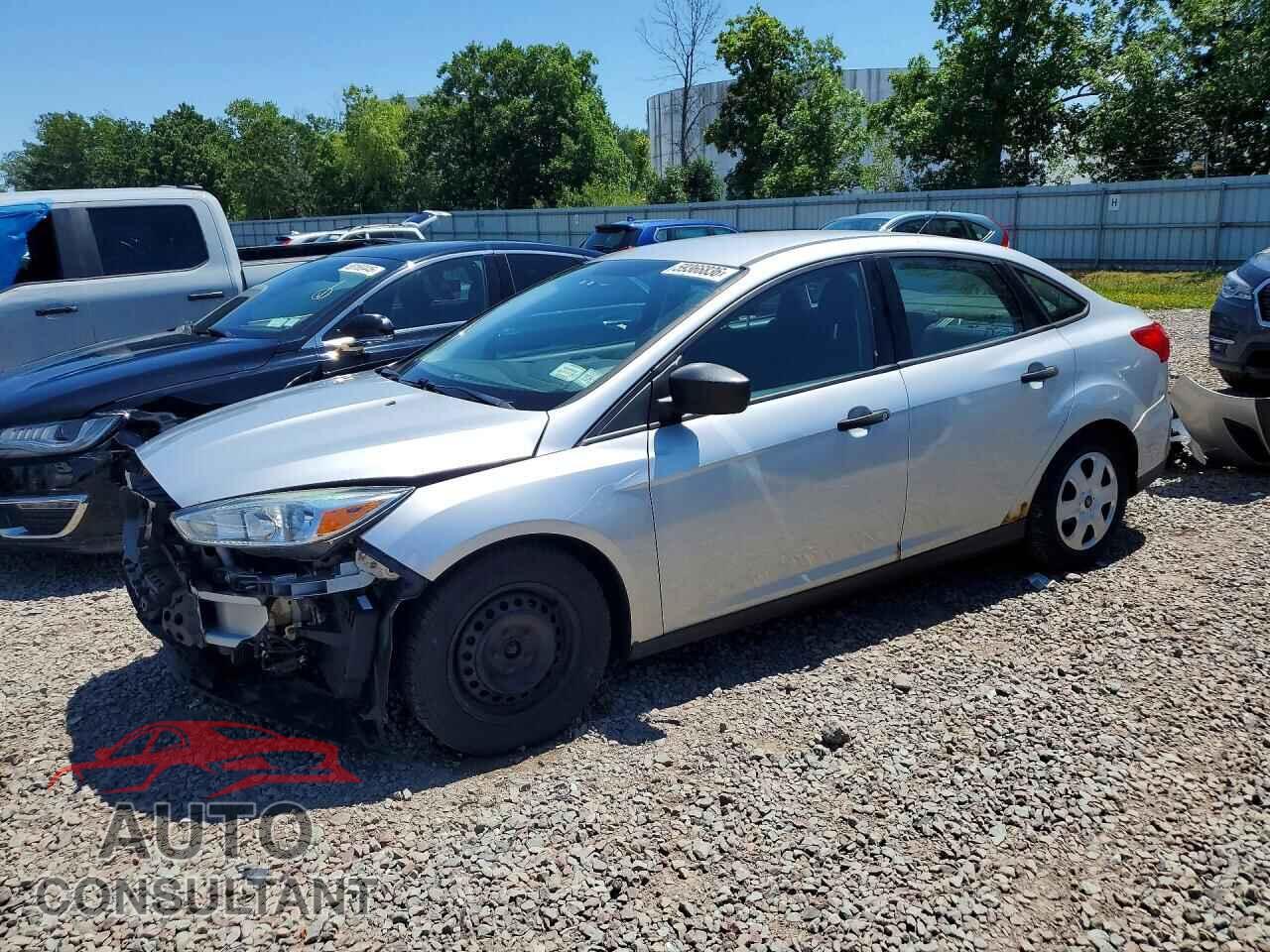 FORD FOCUS 2016 - 1FADP3E26GL304036