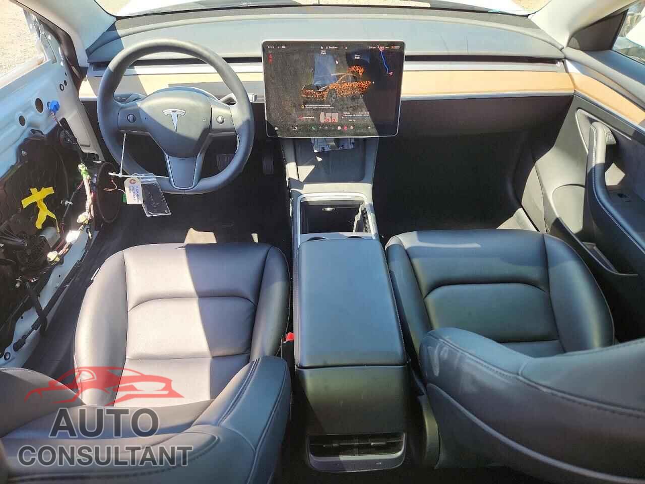 TESLA MODEL 3 2023 - 5YJ3E1EA5PF605469