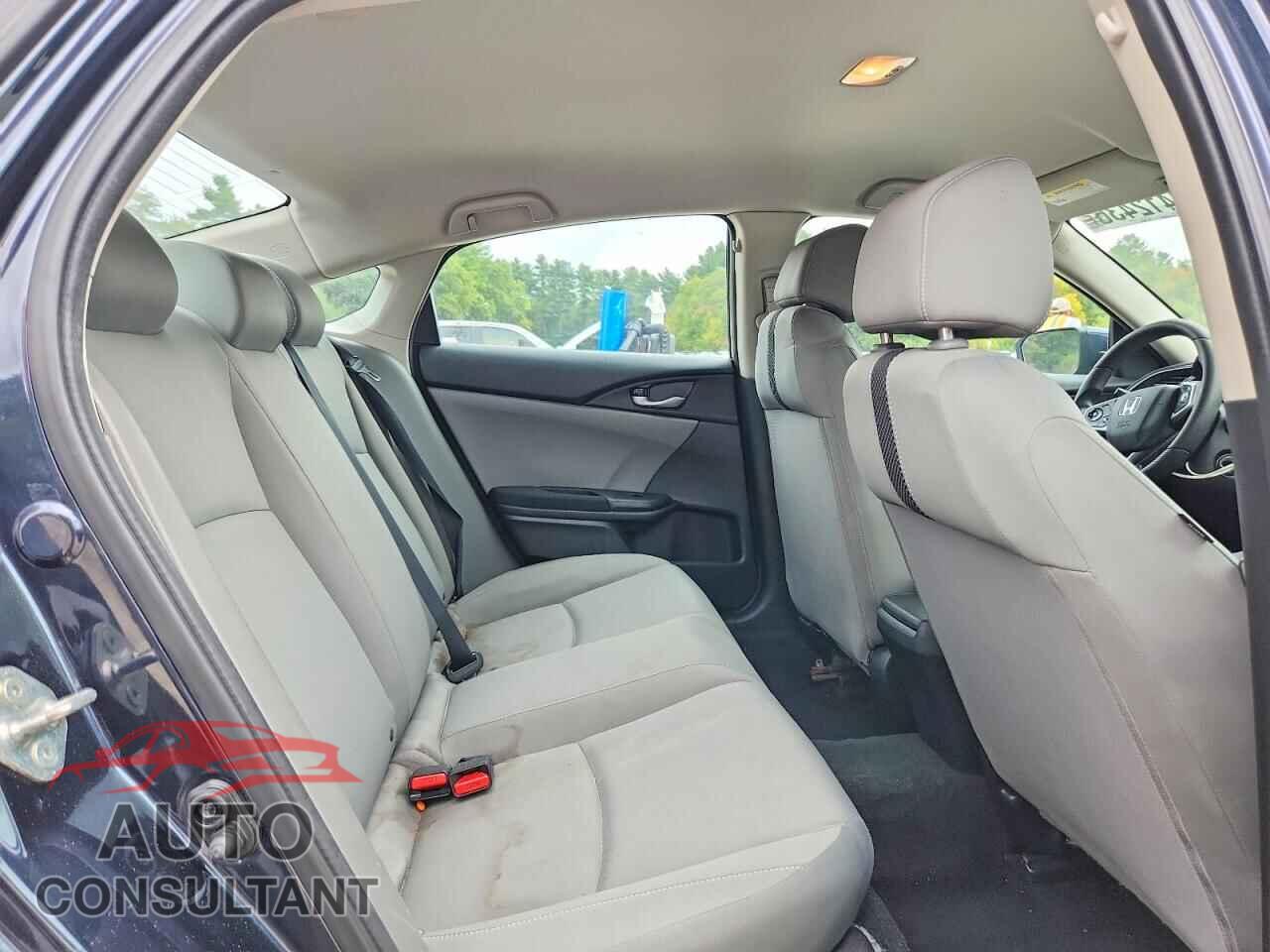 HONDA CIVIC 2019 - 2HGFC2F61KH584367