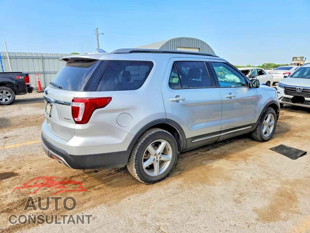 FORD EXPLORER 2017 - 1FM5K8D82HGD03231