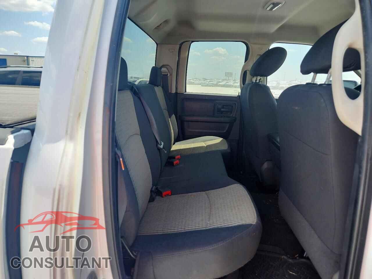 DODGE RAM 1500 2010 - 1D7RB1GK1AS122067