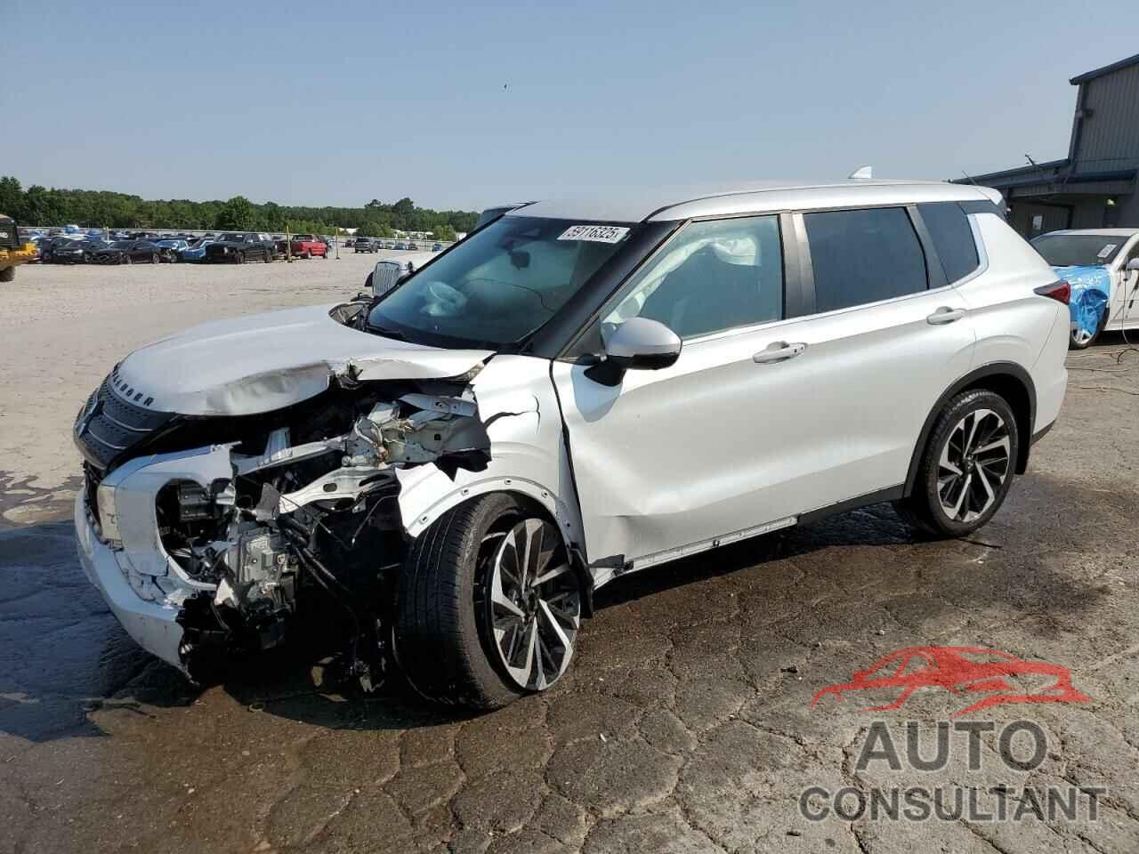 MITSUBISHI OUTLANDER 2022 - JA4J3UA84NZ088815