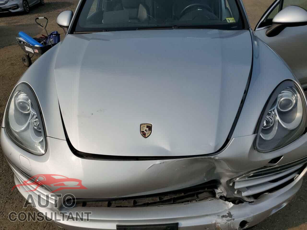 PORSCHE CAYENNE 2013 - WP1AA2A28DLA08184