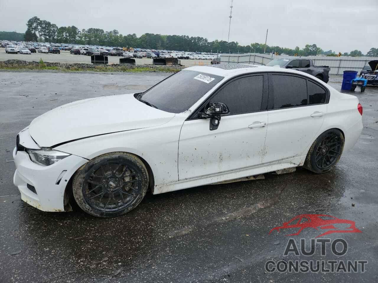 BMW 3 SERIES 2017 - WBA8B3C56HK777477