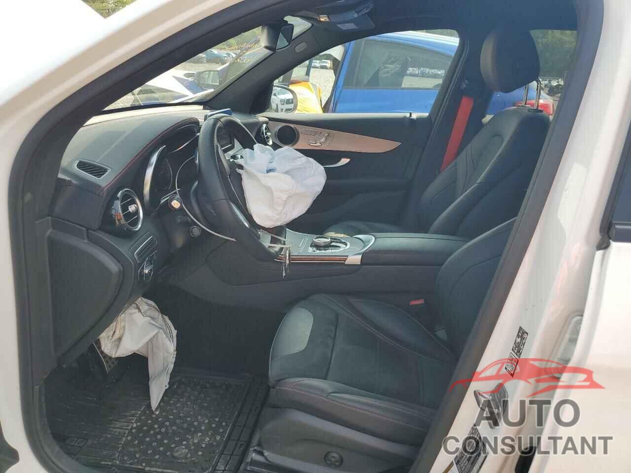 MERCEDES-BENZ GLC-CLASS 2019 - WDC0G6EB8KF659074