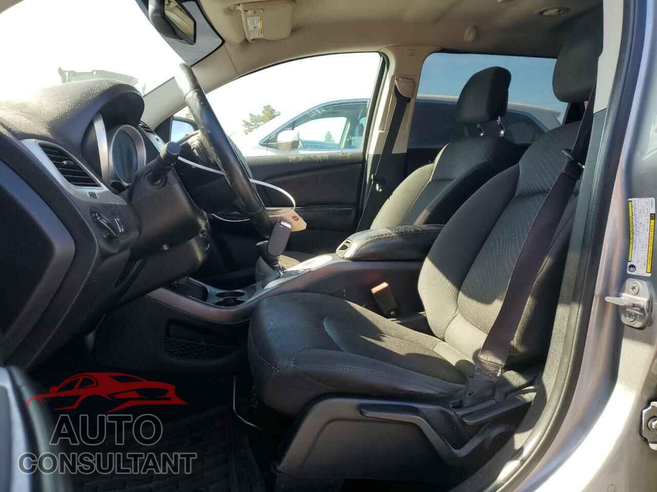 DODGE JOURNEY 2015 - 3C4PDCAB1FT564837