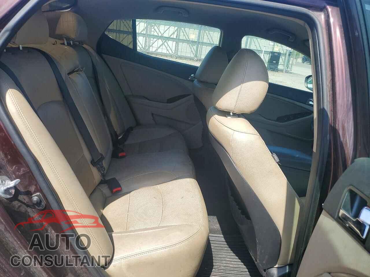 KIA OPTIMA 2012 - 5XXGN4A73CG044113