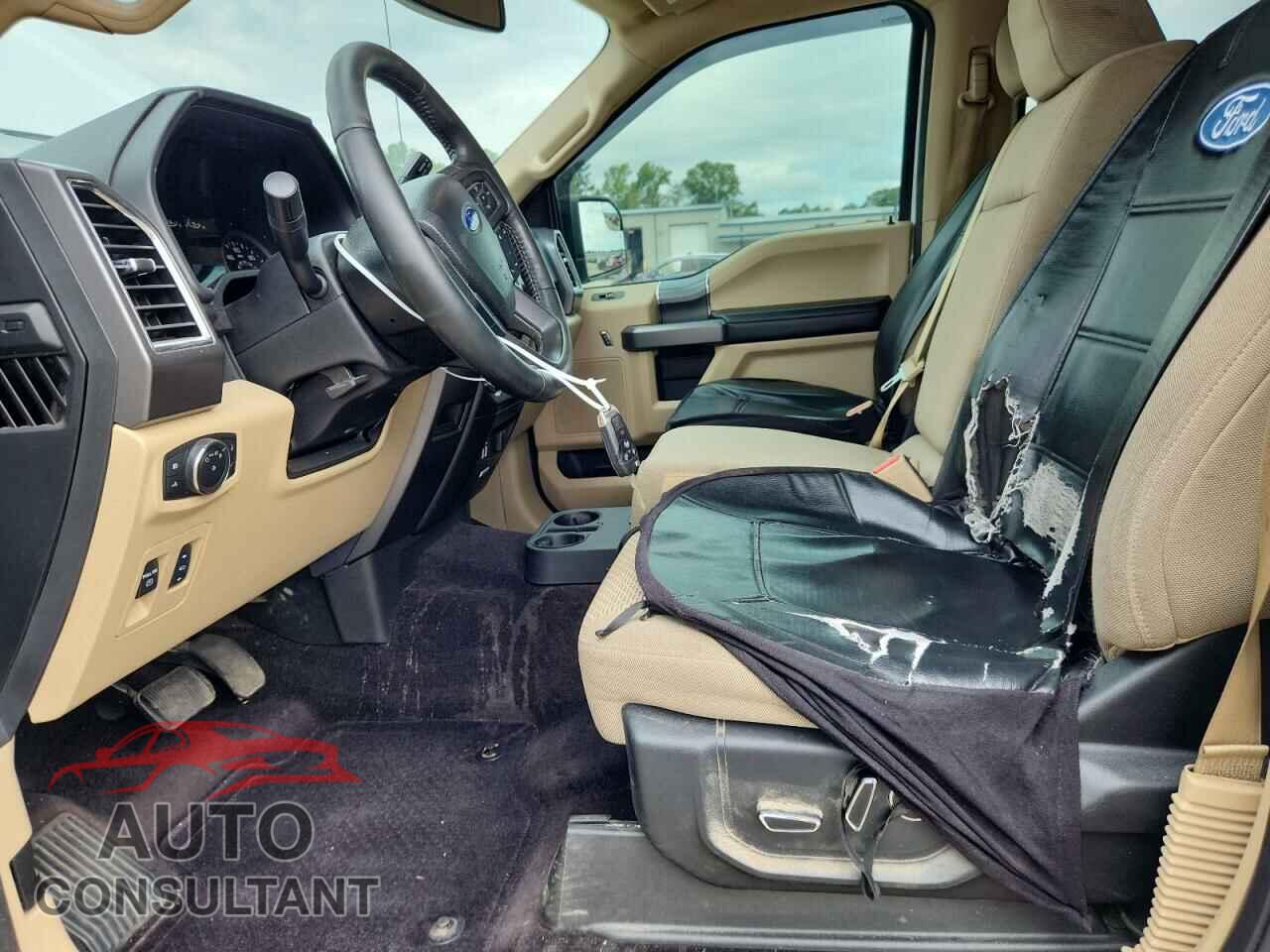 FORD F-150 2017 - 1FTEW1C86HFA76035