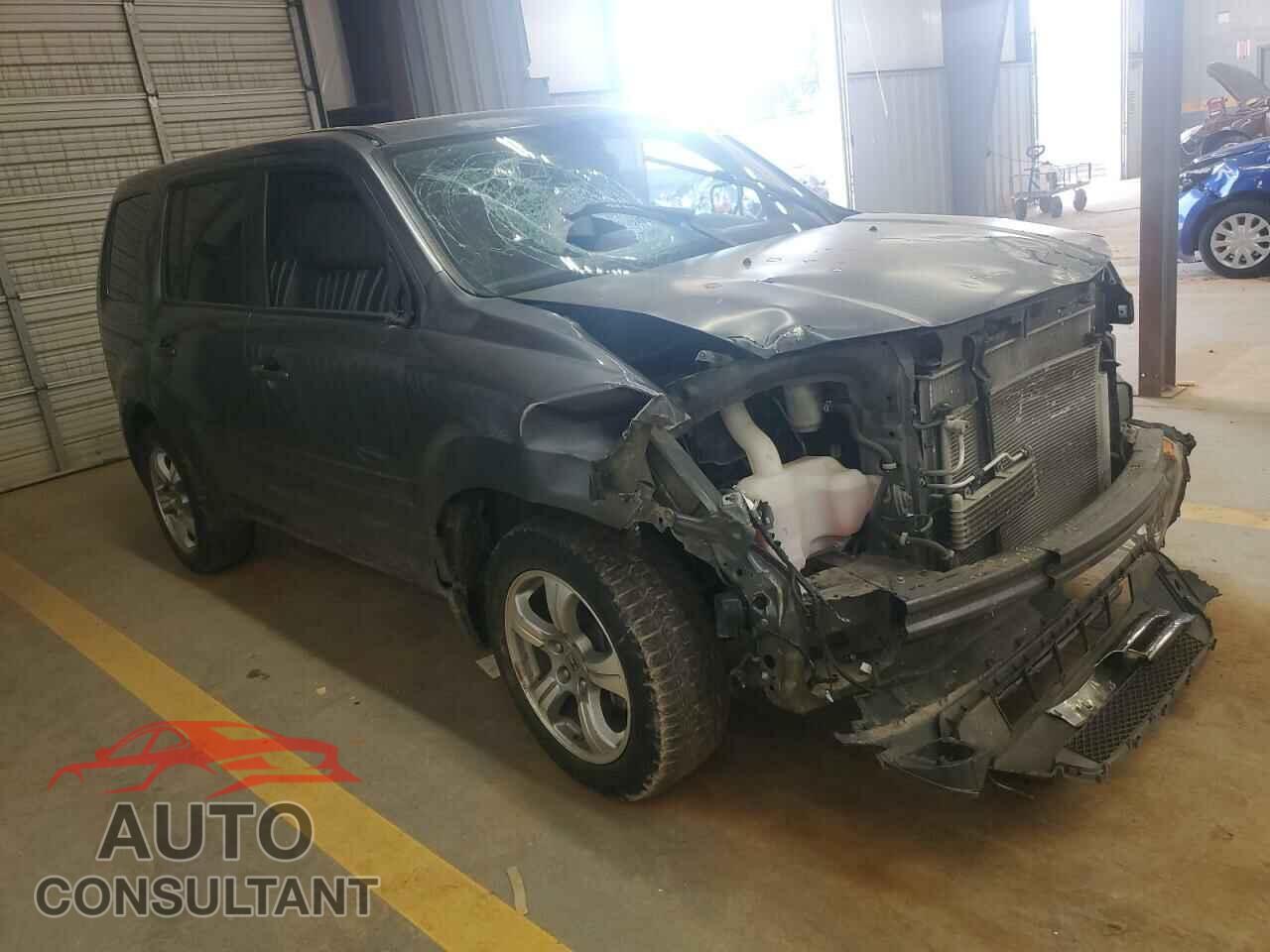 HONDA PILOT 2013 - 5FNYF4H72DB052621