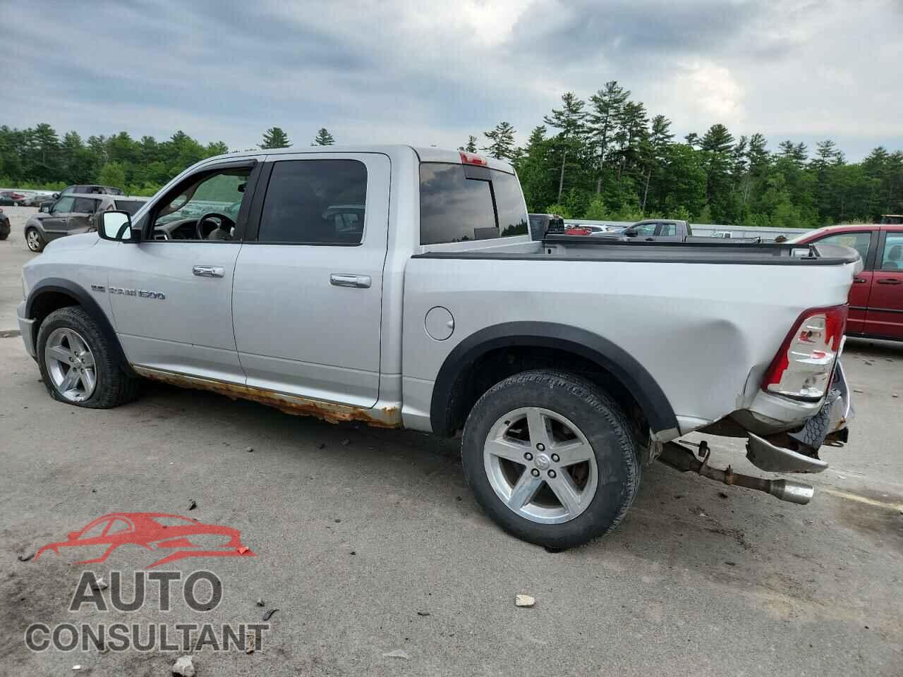 DODGE RAM 1500 2012 - 1C6RD7LT7CS160970
