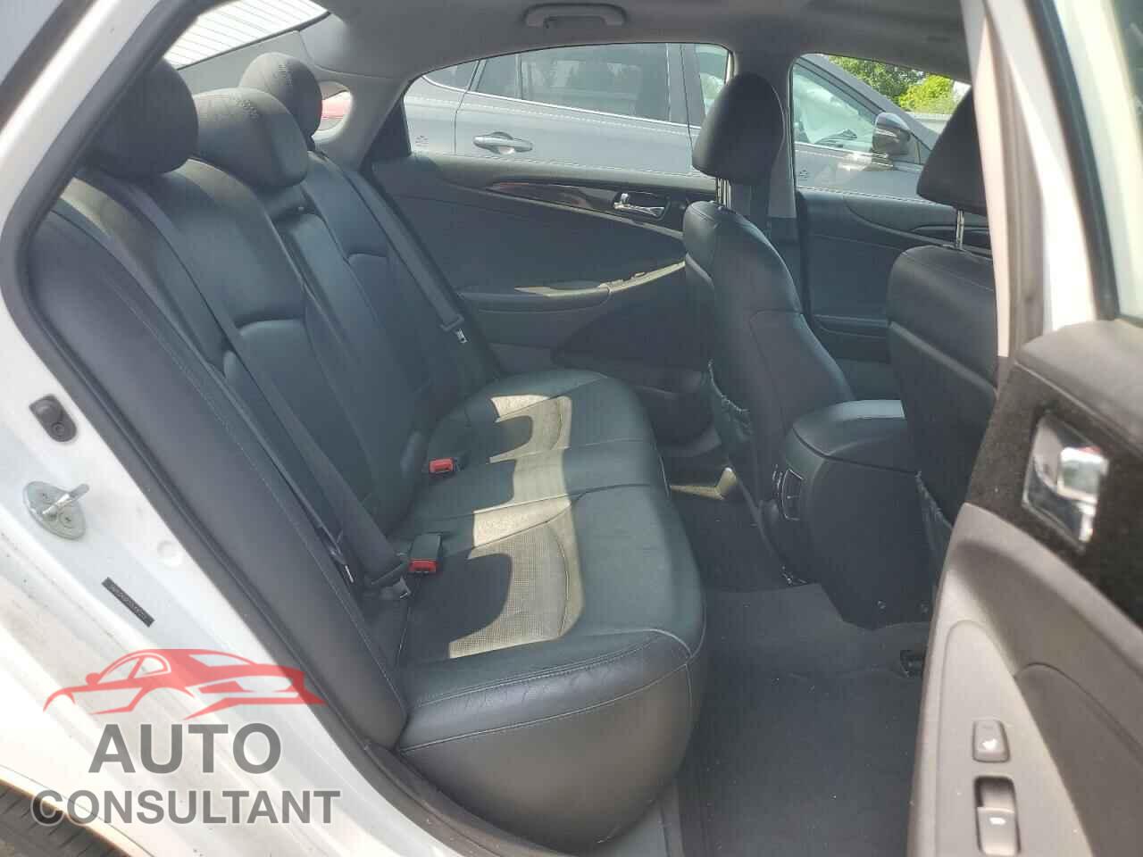 HYUNDAI SONATA 2012 - 5NPEC4AB2CH490212