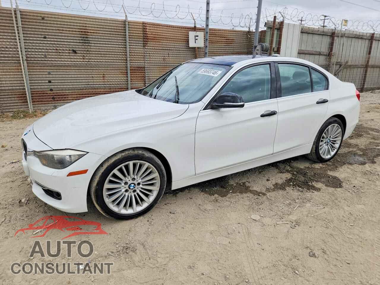 BMW 3 SERIES 2012 - WBA3A5C59CF257333