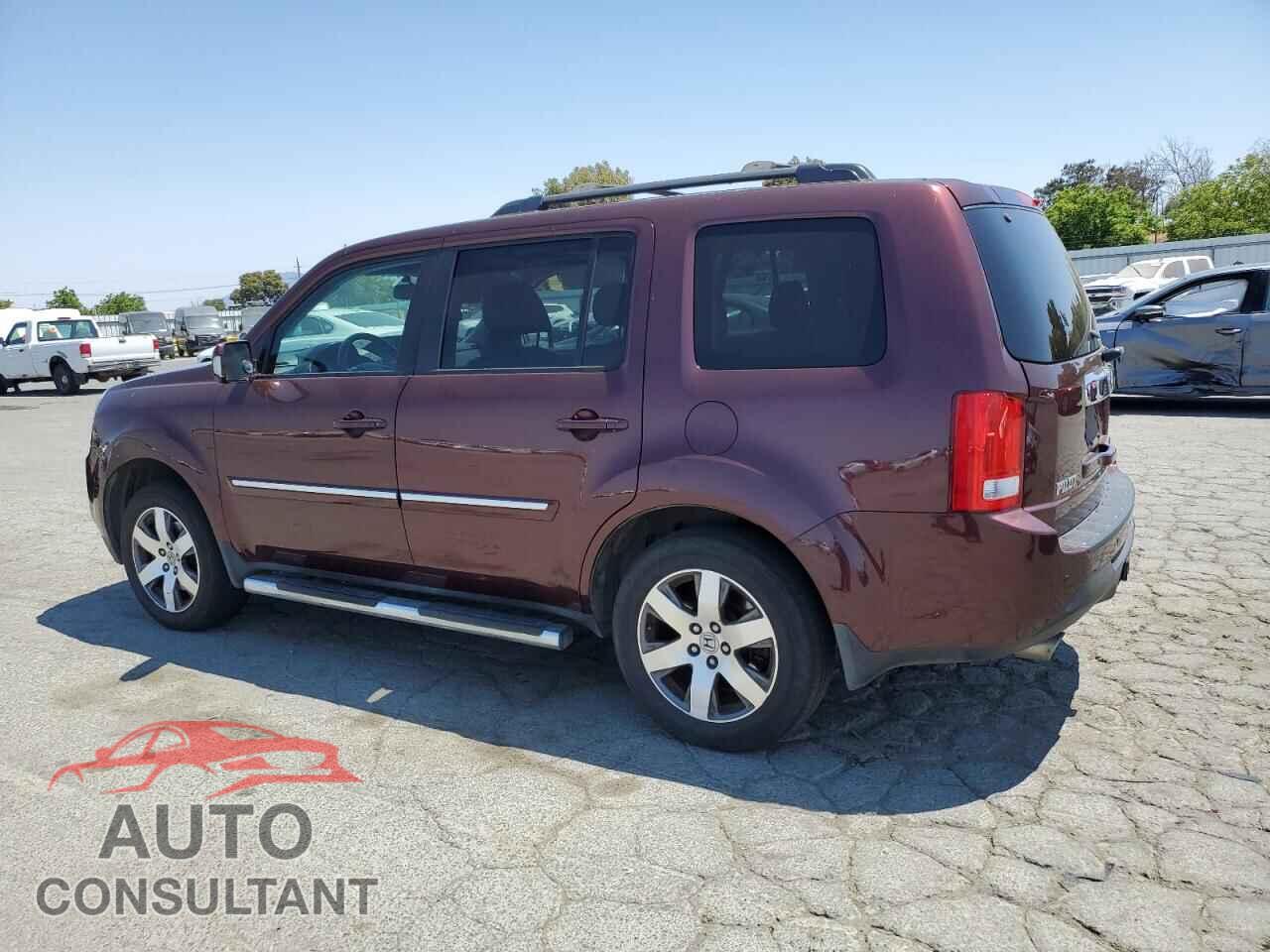 HONDA PILOT 2013 - 5FNYF4H9XDB017424