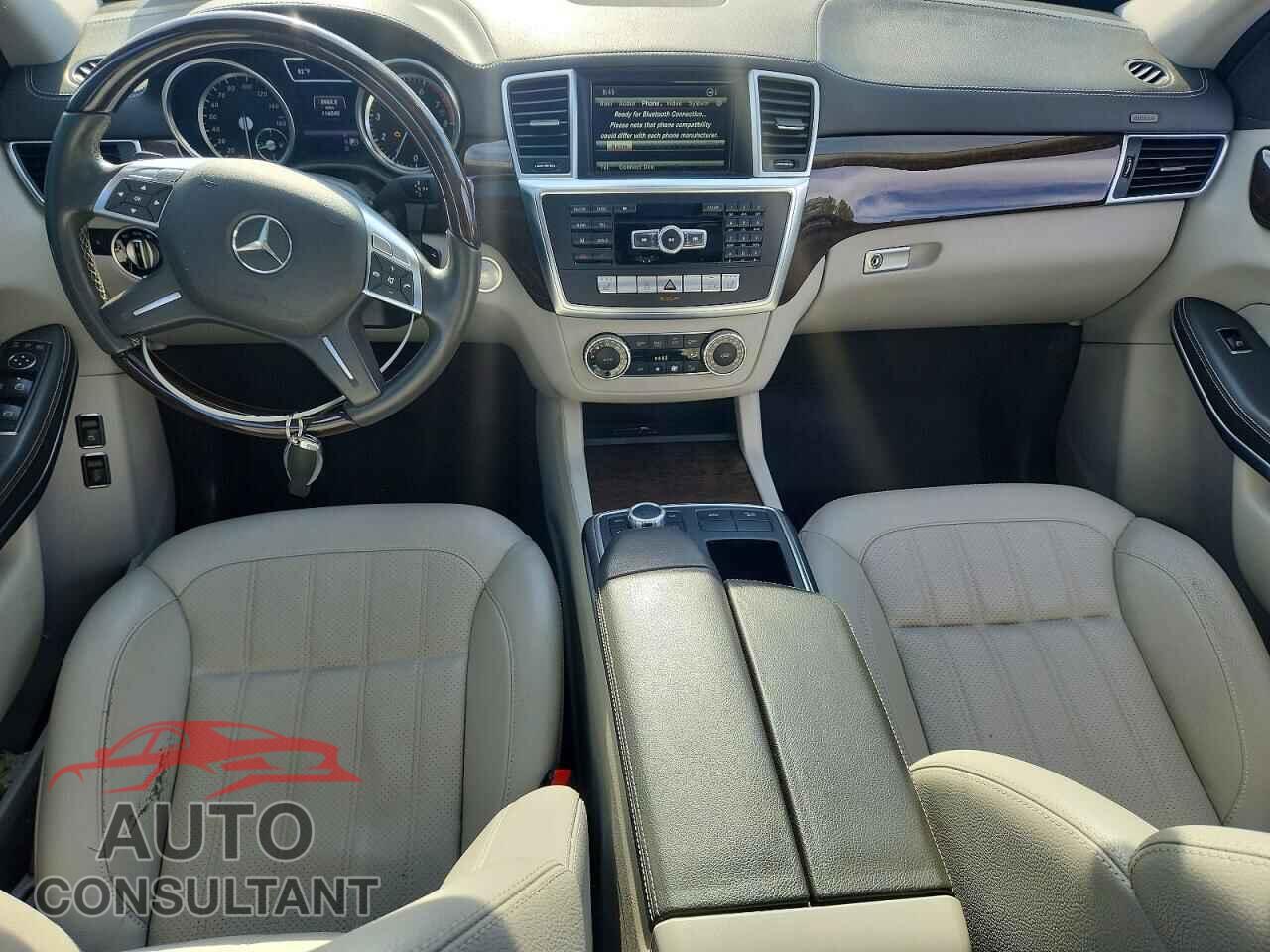 MERCEDES-BENZ GL-CLASS 2013 - 4JGDF7CE7DA259094