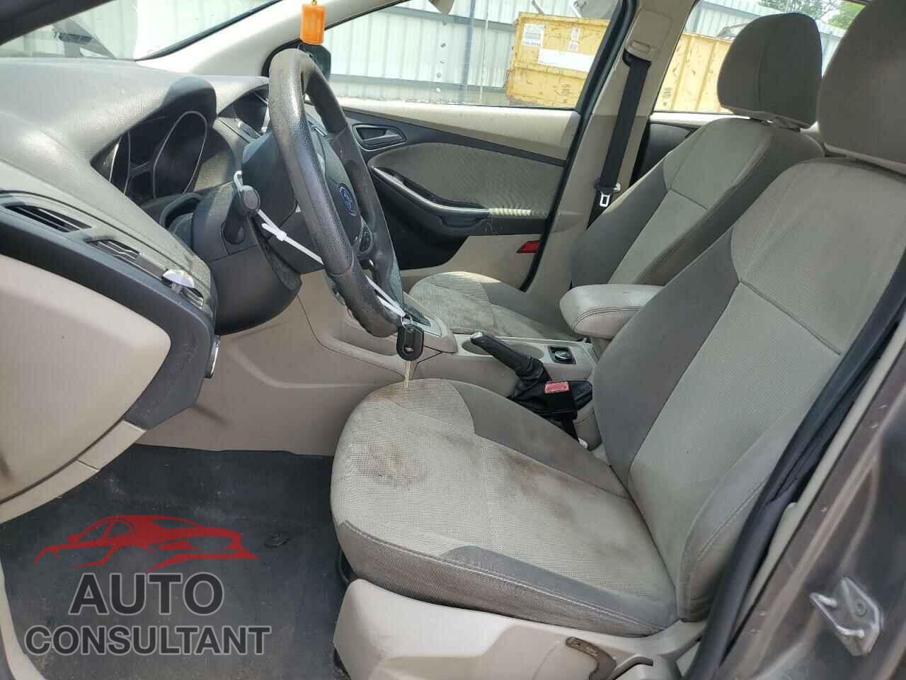 FORD FOCUS 2012 - 1FAHP3F22CL431070