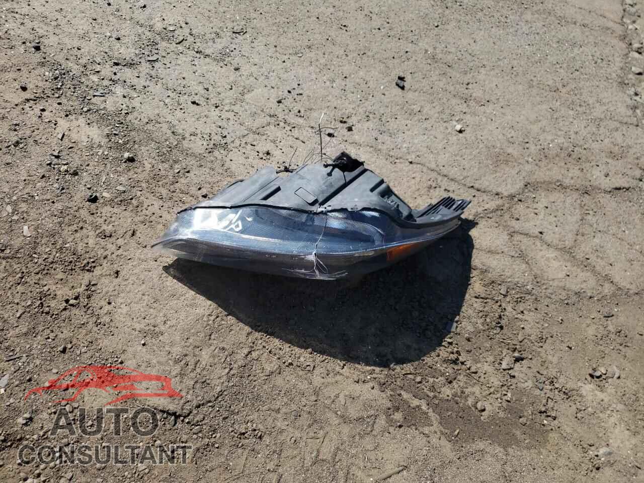 FORD FOCUS 2018 - 1FADP3F24JL267574