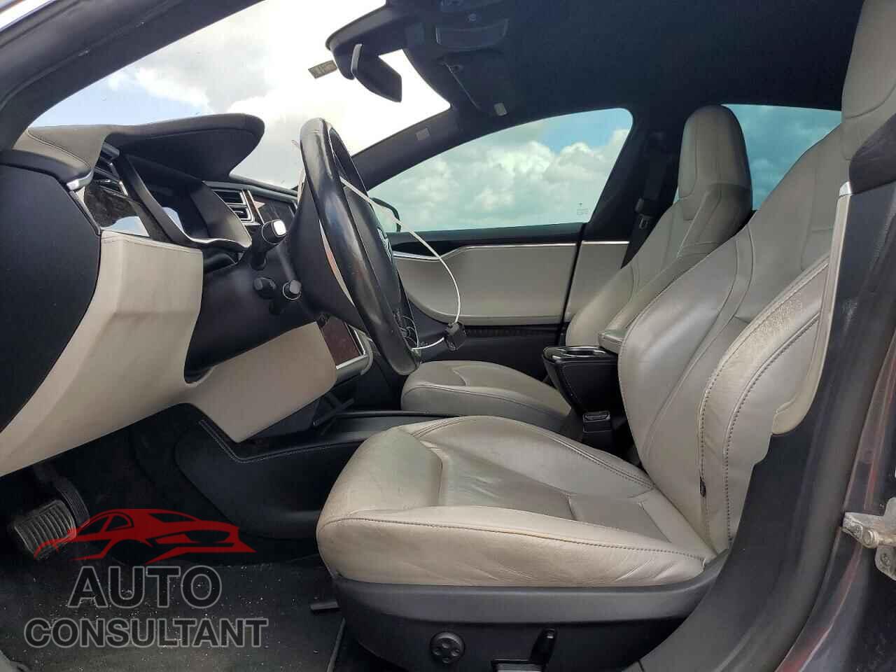 TESLA MODEL S 2016 - 5YJSA1E23GF150492