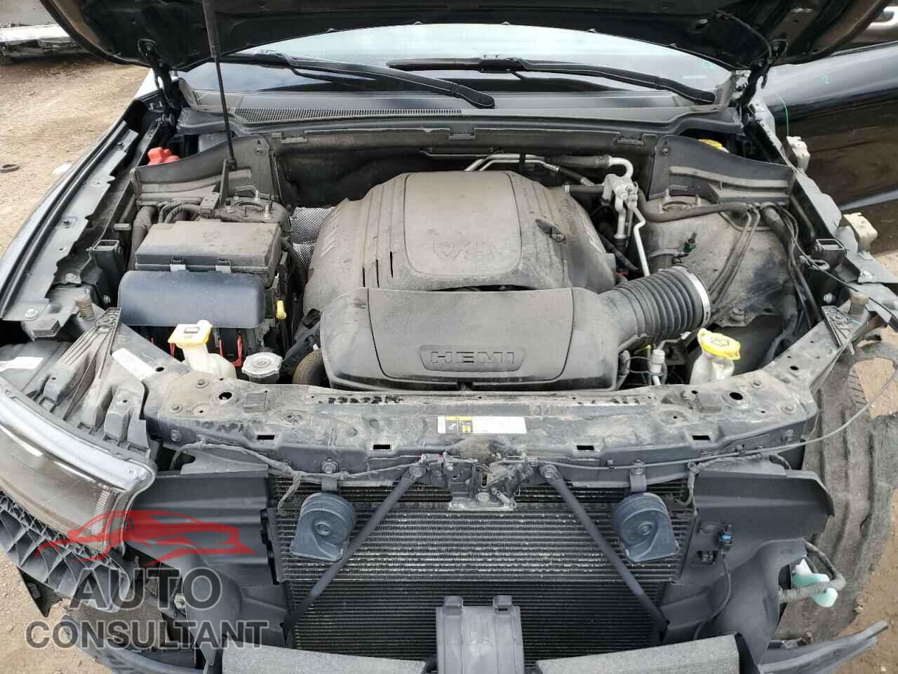 DODGE DURANGO 2018 - 1C4SDJCT7JC255771