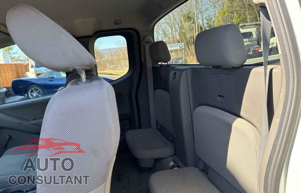 NISSAN FRONTIER 2013 - 1N6BD0CT4DN758934